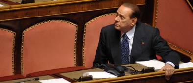 Berlusconi interdit d'exercer un mandat public pendant 2 ans