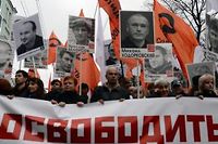 Des milliers de Russes dans la rue contre Poutine