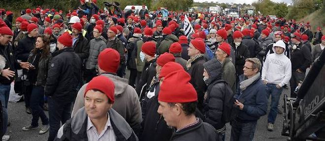 Les bonnets rouges ont fait reculer le gouvernement.