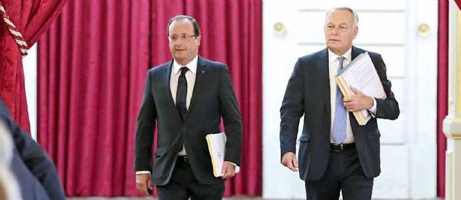 Hollande et Ayrault, le 19 aout, a l'Elysee.