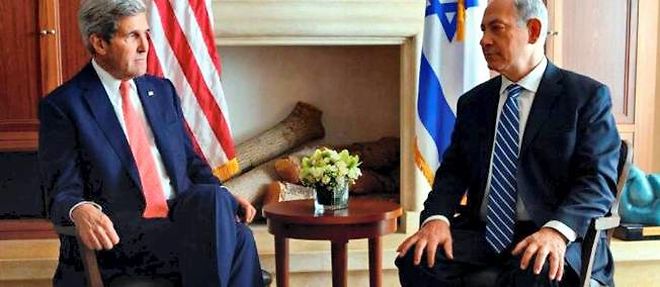 John Kerry et Benyamin Netanyahou, le 6 novembre, a Jerusalem.