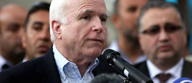 Le senateur americain John McCain, en avril 2012.