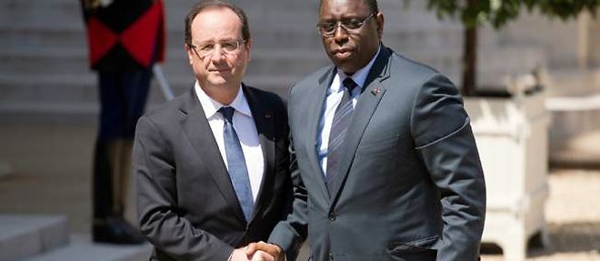 Francois Hollande et le president senegalais Macky Sall, ici en juin 2013 a Paris.