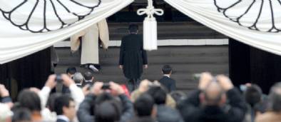 Japon : le sanctuaire Yasukuni, lieu de m&eacute;moire et de discorde