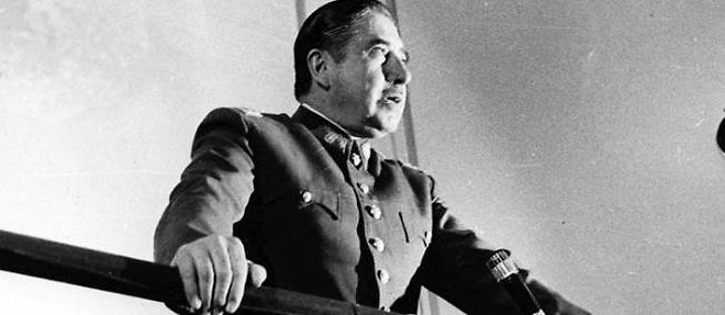 Pinochet portrait du dictateur en bibliophile