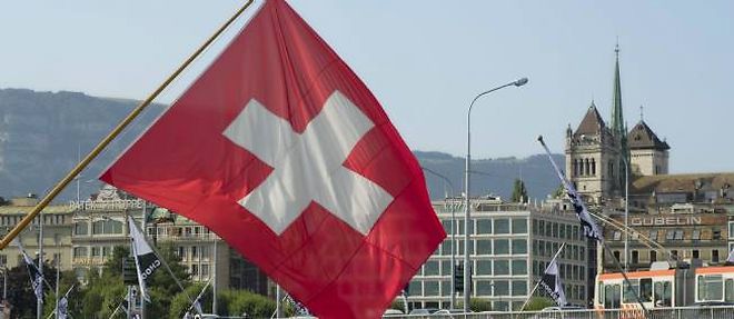 La "bonne sante" economique de la Suisse attire de nombreux etrangers.