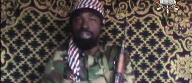 Capture d'ecran d'une video montrant un homme qui se pretend leader de Boko Haram, Abubakar Shekau.