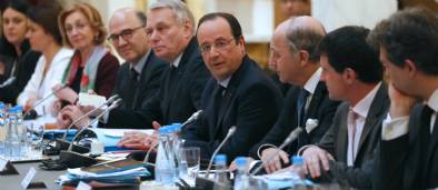 Attractivit&eacute; : Hollande en op&eacute;ration s&eacute;duction aupr&egrave;s des patrons &eacute;trangers