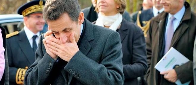 Nicolas Sarkozy ne se savait pas ecoute sur un portable achete sous le nom de Paul Bismuth.