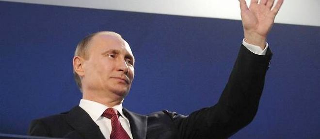 Vladimir Poutine accuse les Occidentaux "de pousser la Russie dans un coin".