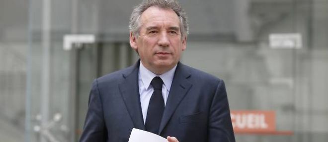 Le president du MoDem Francois Bayrou est le grand favori des municipales a Pau.