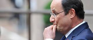 Face à la bérézina des municipales, tout le monde s'attend à ce que François Hollande remanie son gouvernement. ©GEORGES GOBET / AFP