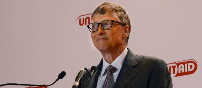 Humanitaire : pour Bill Gates, &quot;l'argent r&eacute;sout bien les probl&egrave;mes&quot;