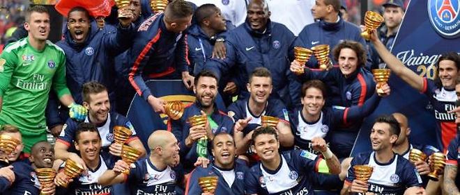 Qui A Gagné La Coupe De La Ligue Football : Paris gagne la Coupe de la Ligue, mais ce n'est pas juste