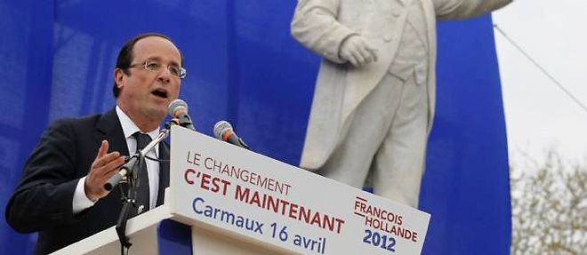 Photo d'illustration. Francois Hollande a Carmaux, lors de sa campagne electorale, en avril 2012.