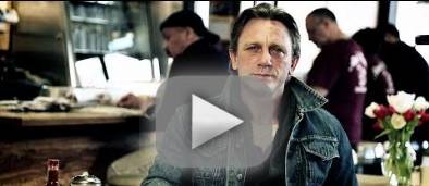 VID&Eacute;O. Obama aux c&ocirc;t&eacute;s de Daniel Craig dans un clip contre le viol