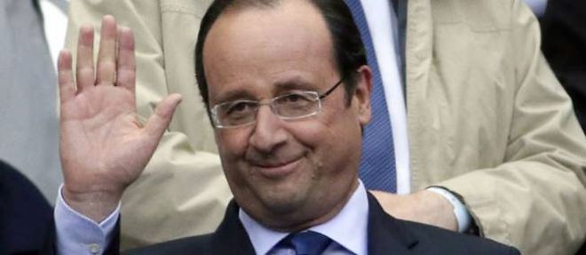 Les deux premieres annees de Francois Hollande a l'Elysee resteront marquees au fer rouge par la promesse non tenue de l'inversion de la courbe du chomage.