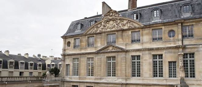 Abrite dans l'Hotel Sale, dans le quartier parisien du Marais, le musee Picasso rouvrira ses portes mi-septembre apres des travaux de reamenagement.