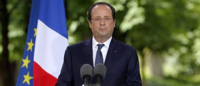Esclavage : Hollande &eacute;trille le maire FN de Villers-Cotter&ecirc;ts