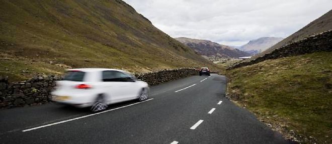 Les Anglais peuvent rouler jusqu'a 97 km/h, ont une tolerance de 13 km/h et ont moins d'accidents que nous. Cherchez l'erreur.