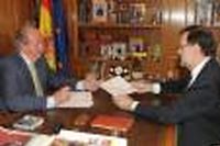 Espagne : Juan Carlos abdique au nom du &quot;renouveau&quot;