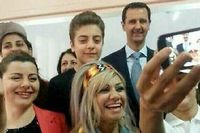 Pr&eacute;sidentielle en Syrie : Bachar el-Assad se pr&ecirc;te &agrave; un selfie