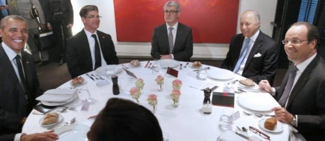 Francois Hollande et Barack Obama ont dine dans le restaurant du chef etoile Guy Savoy, Le Chiberta, a Paris.