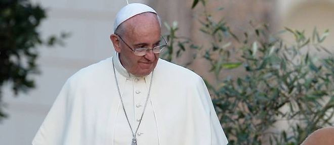 Le pape Francois a prie avec les presidents israelien et palestinien au Vatican.