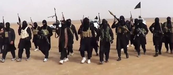 Photo issue d'une video de propagande de l'Etat islamique en Irak et au Levant, mise en ligne le mercredi 11 juin 2014.