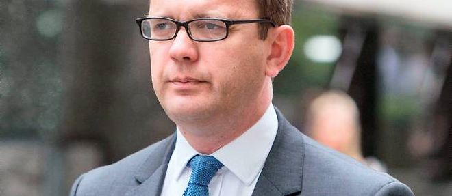 Andy Coulson avait du demissionner de son poste de directeur de la communication de David Cameron a cause du scandale.