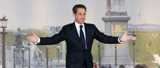 Le parquet de Paris a ouvert une enquete preliminaire sur le paiement par l'UMP des penalites infligees a Nicolas Sarkozy apres l'invalidation des comptes de sa campagne presidentielle de 2012.
