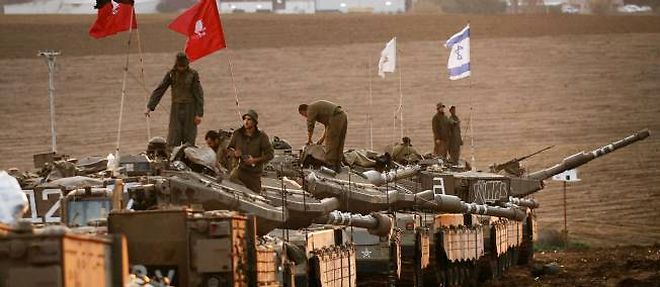 Israel a lance ce jeudi soir une operation terrestre sur la bande de Gaza, apres dix jours de raids ayant fait au moins 237 morts, a annonce Tsahal.