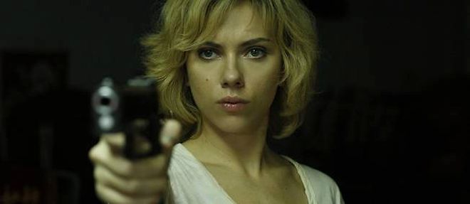 Scarlett Johansson est devenue la nouvelle heroine "bessonienne", comme l'ont ete Milla Jovovich, Nathalie Portman et Anne Parillaud.