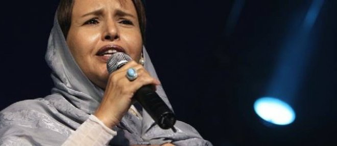 La chanteuse mauritanienne Malouma Mint Meiddah conjugue art et citoyennete.