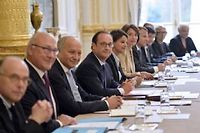 François Hollande au moment d'ouvrir le premier Conseil des ministres du gouvernement Valls II. ©Fred Dufour