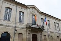 La mairie de Cavaillon, dans le Vaucluse. ©Boris Horvat