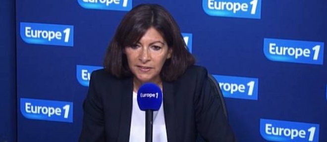 "Ca affaiblit la politique et la democratie, je le lui dirai", explique au micro d'Europe 1 Anne Hidalgo a propos de Valerie Trierweiler.