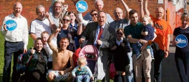 Le Premier ministre ecossais (au centre) reve de l'independance.