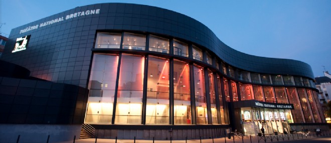 Un rapport denonce les folies financieres du Theatre national de Bretagne.