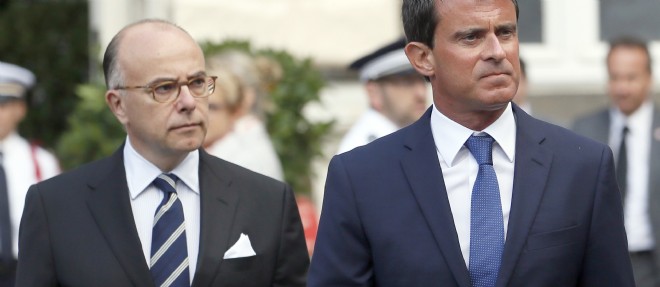 Bernard Cazeneuve et Manuel Valls ont desormais les cles du Web francais.