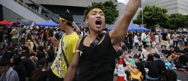Des manifestants reclament la democratie a Hong Kong.
