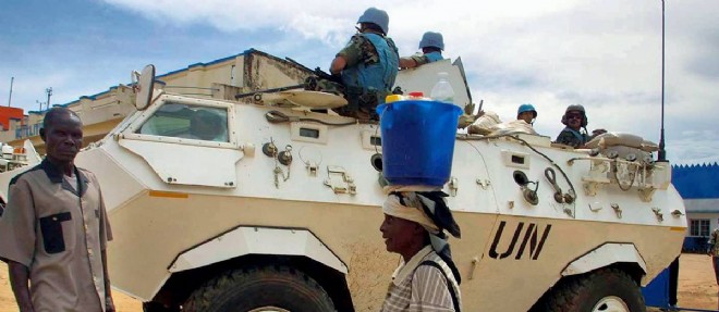 9 Casques bleus ont ete tue dans une attaque contre la mission de l'ONU au Mali.