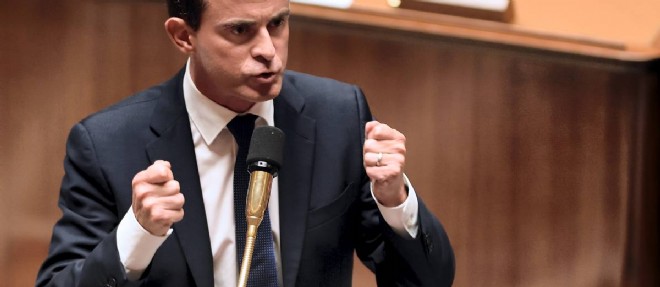 Selon des propos rapportes par la presse, Manuel Valls a estime que la question du montant et de la duree de l'indemnisation devait "etre posee". "On doit inciter davantage au retour a l'emploi", a-t-il ajoute.