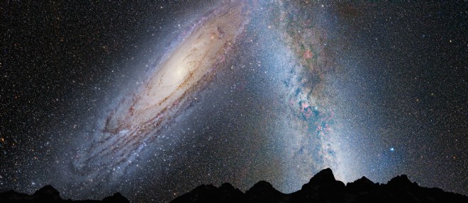 Simulation de la vue, depuis la Terre, de la collision entre la galaxie d'Andromede et notre Voie lactee, creee a partir d'images du satellite Hubble.