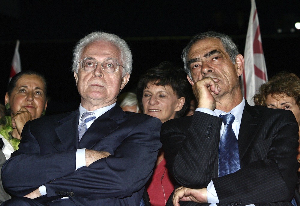 Lionel Jospin et Henri Emmanuelli dans l'entre-deux tours. ©  AFP