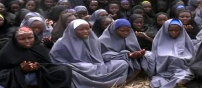 Les 219 lyceennes enlevees par Boko Haram n'ont toujours pas ete liberees.