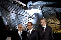 Fondation Louis Vuitton : Hollande inaugure &quot;l'extraordinaire&quot; mus&eacute;e