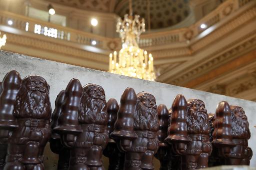 Des figurines de l'exposition "Chocolate Factory" de Paul McCarthy a la Monnaie de Paris, le 24 octobre 2014