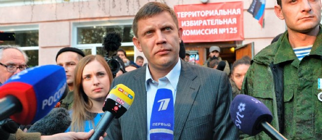 Le "Premier ministre" de la republique autoproclamee de Donetsk, Alexandre Zakhartchenko, a ete elu president avec plus de 81 % des voix.