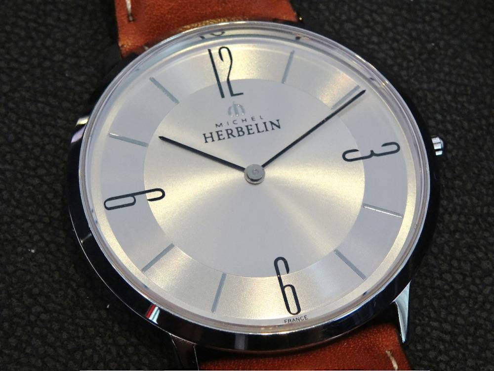 Saga : Michel Herbelin, la résistante de l'horlogerie française Montres